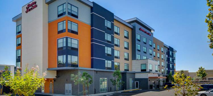 安大略市拉丘库卡蒙卡欢朋套房酒店(Hampton Inn & Suites Ontario Rancho Cucamonga)图片