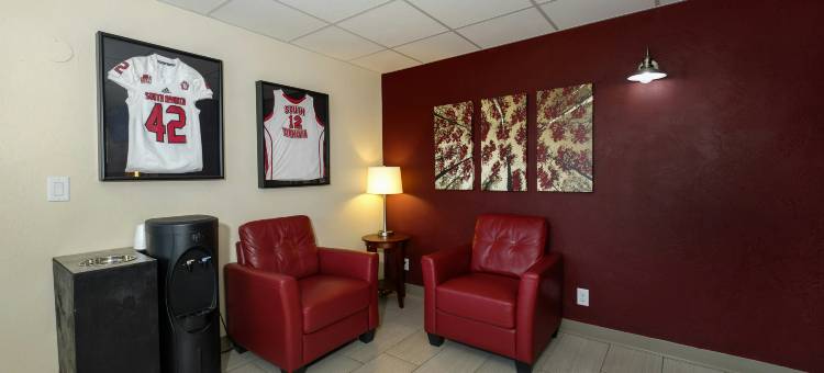 南达科他州弗米利恩红顶酒店(Red Roof Inn Vermillion - U of South Dakota)图片