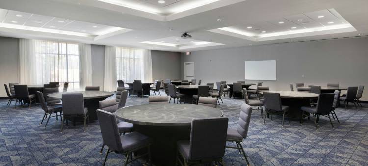 拉伯克市中心/大学区万怡酒店(Courtyard Lubbock Downtown/University Area)图片