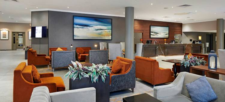 斯温顿希尔顿逸林酒店(DoubleTree by Hilton Swindon)图片