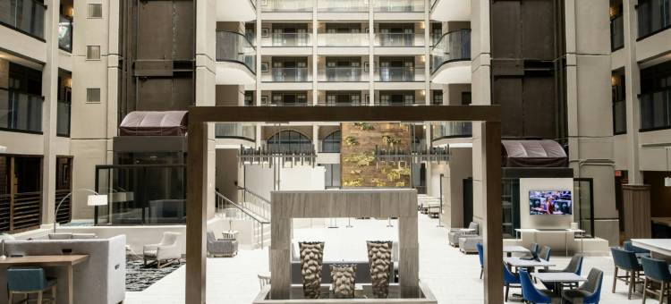 芝加哥绍姆堡伍德菲尔德希尔顿安泊酒店(Embassy Suites by Hilton Chicago Schaumburg Woodfield)图片