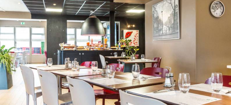 贝桑松北部康铂酒店-高瓦伦丁(Campanile Besancon Nord - Ecole Valentin)图片