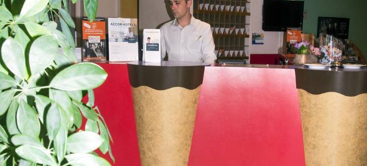 美居维埃纳省夏纳南部酒店(Hôtel Mercure Vienne Sud Chanas)图片