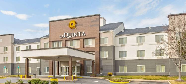 马纳萨斯战场拉昆塔温德姆套房酒店(La Quinta Inn & Suites by Wyndham Manassas Battlefield)图片
