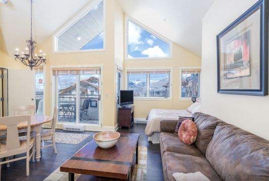 Blue Mesa Lodge 40C by Avantstay Ski in/ Ski Out Unit w/ Balcony! Hotel Overview