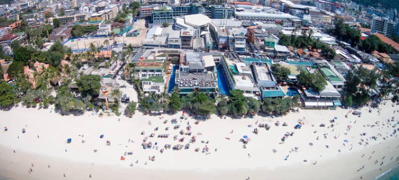 芭东拉弗洛拉度假酒店(La Flora Resort Patong)图片