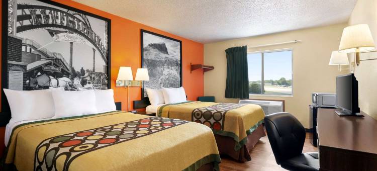 韦科大学区速8酒店(Super 8 by Wyndham Waco University Area)图片