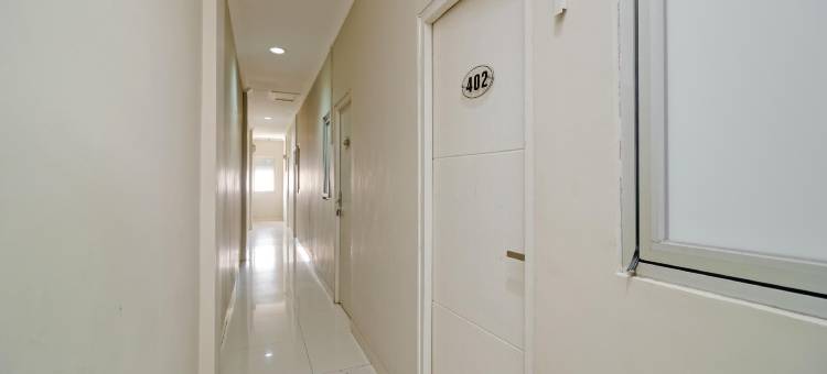 红多兹酒店@孟加勿刹2(RedDoorz @ Mangga Besar 2)图片
