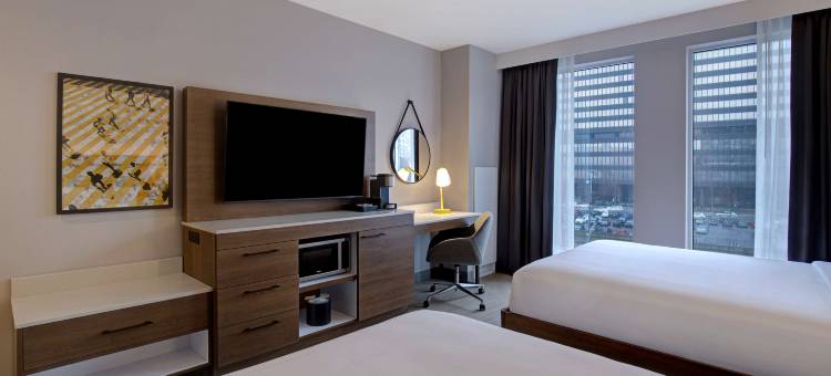 蒙特利尔中心希尔顿欢朋酒店(Hampton Inn by Hilton Montreal Downtown)图片