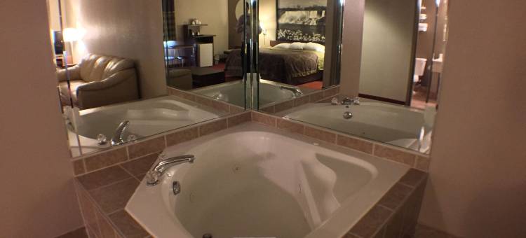 纽约州尼加拉瀑布温德姆速 8 酒店(Super 8 by Wyndham Niagara Falls NY)图片