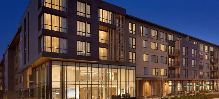 博尔德希尔顿安泊酒店(Embassy Suites by Hilton Boulder)图片