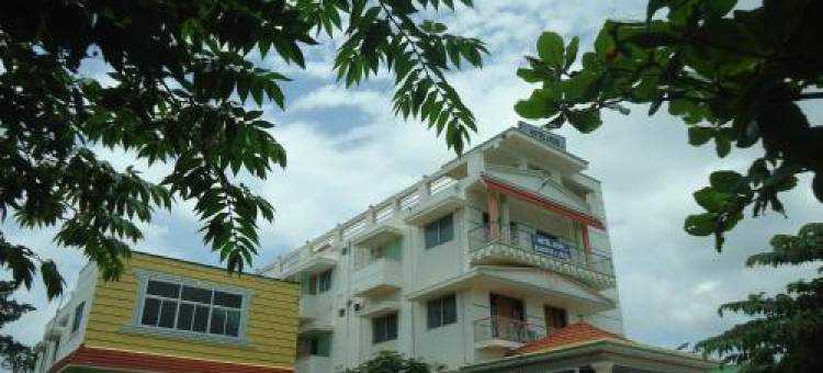 阿鲁维酒店(Aruvi Hotel)图片