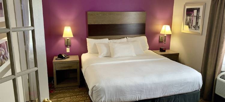凯马厄齐沃特酒店(Kemah Edgewater Hotel)图片