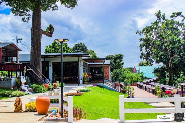 Riverside Hill Resort & RestaurantOver view