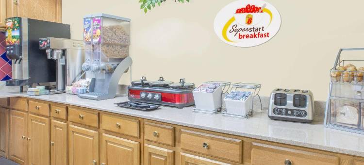 马里昂北卡罗来纳州速8酒店(Super 8 by Wyndham Marion NC)图片