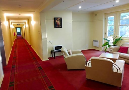 Linaker Motel Hotel Overview