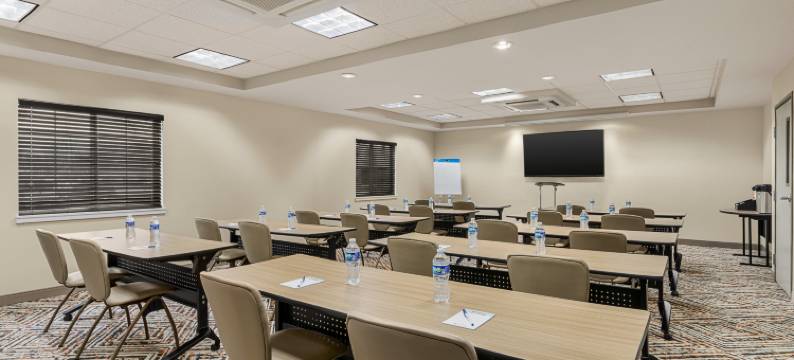 Candlewood Suites 博伊西的子午线(Candlewood Suites BOISE-MERIDIAN by IHG)图片