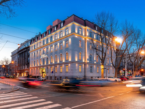 勒普雷米尔精品酒店