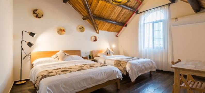 老上海洋楼客栈(栏学路分店)图片