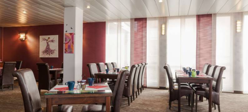 斯特拉斯堡北论坛原创城市酒店(The Originals City, Hôtel le Forum, Strasbourg Nord)图片