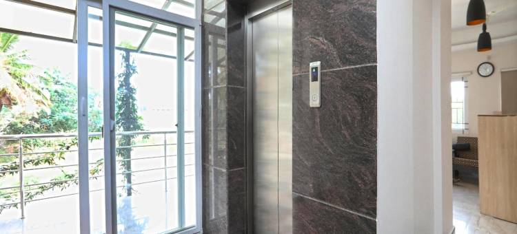 OYO 28191 英德拉舒适酒店(Super Hotel O Indra Comforts)图片