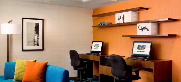 亚利桑那凤凰城机场丽怡酒店(Country Inn & Suites by Radisson, Phoenix Airport, AZ)图片