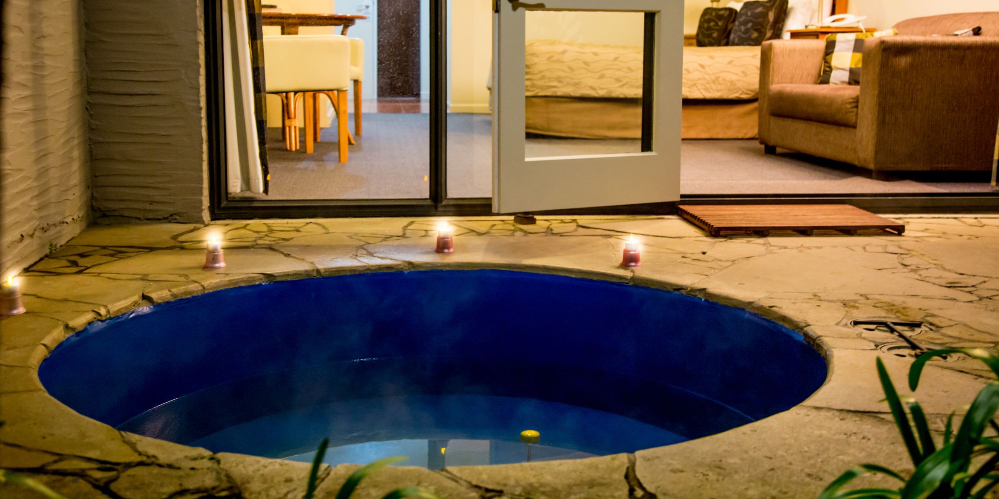 Baycrest Thermal LodgeOver view