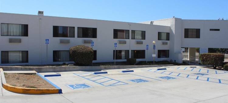 圣西蒙-赫氏古堡地区6号汽车旅馆(Motel 6 San Simeon, CA - Hearst Castle Area)图片