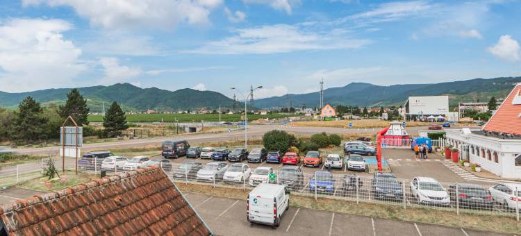 西科尔马维诺布勒民宿酒店(B&B HOTEL Colmar Vignobles Ouest)图片