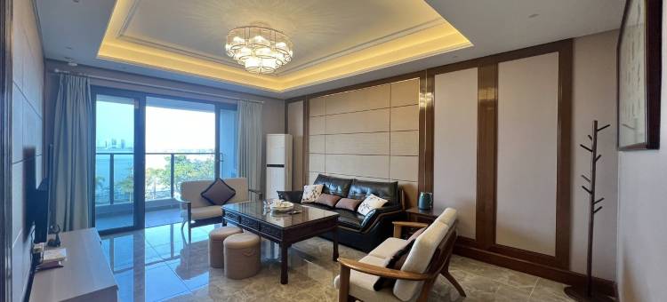 君临海悦公寓(南滨路分店)图片