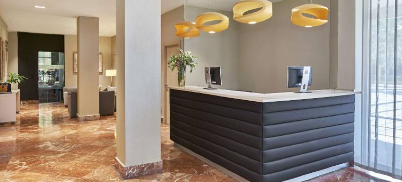 NH阿维尼达赫雷斯酒店(NH Avenida Jerez)图片