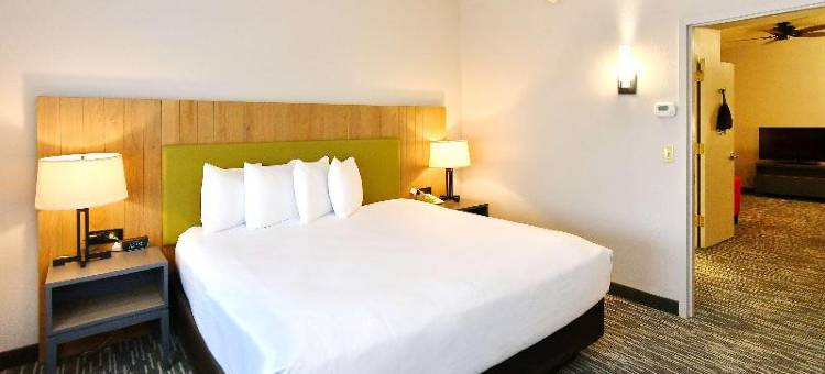 纽约莫里斯山丽怡酒店(Country Inn & Suites by Radisson, Mount Morris, NY)图片