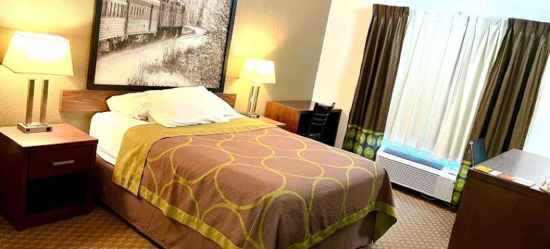 欣顿温德姆速8酒店(Super 8 by Wyndham Hinton)图片