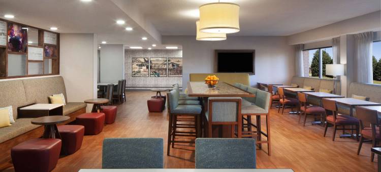 亚特兰大-绍斯莱克欢朋酒店(Hampton Inn Atlanta-Southlake)图片