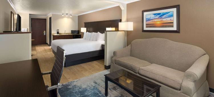 摩塞斯莱克温德姆华美达酒店(Ramada by Wyndham Moses Lake)图片
