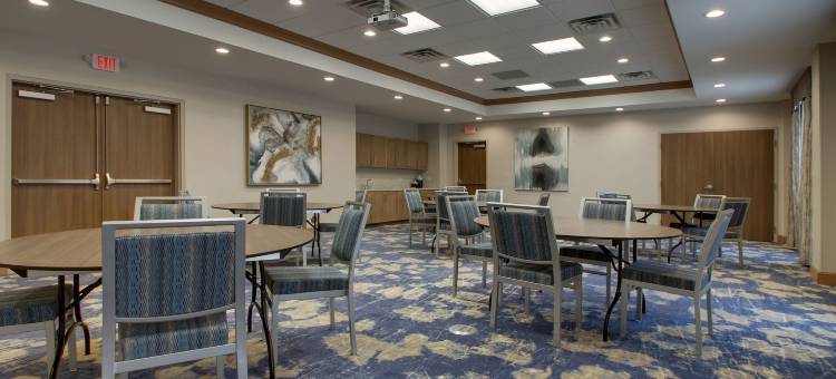 斯尼兹渡轮北塔普赛尔海滩希尔顿欢朋酒店(Hampton Inn by Hilton Sneads Ferry North Topsail Beach)图片