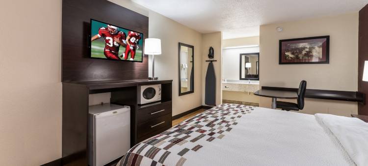 红顶酒店-印第安纳波利斯/卡斯尔顿(Red Roof Inn Indianapolis - Castleton)图片