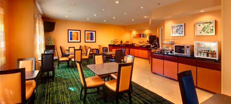 Fairfield Inn & Suites St. Petersburg Clearwater图片
