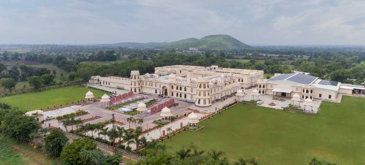 凯萨尔巴格宫殿(Kesarbagh Palace)图片