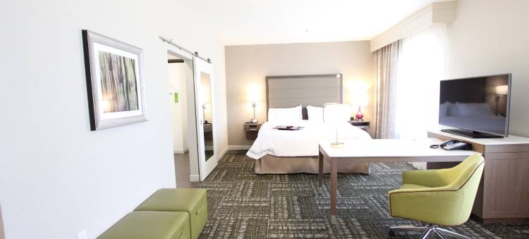 达拉斯市场中心欢朋套房酒店(Hampton Inn & Suites Dallas Market Center)图片