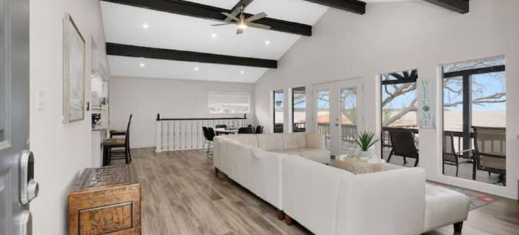 Lake Breeze Haven图片