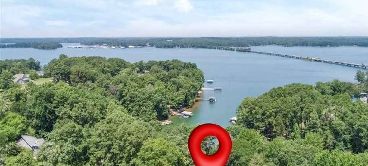 哈特威尔湖度假屋 四卧室 海滨 热水浴缸 游戏室(Lake Hartwell 4Br Waterfront Hot Tub GameRoom)图片