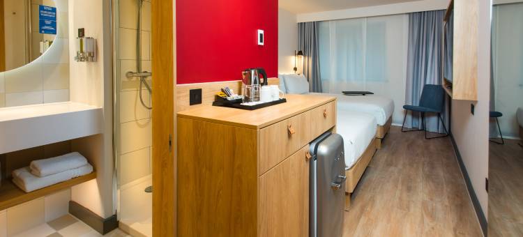 伦敦皇家公园希尔顿欢朋酒店(Hampton by Hilton London Park Royal)图片