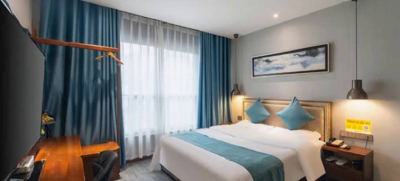 舒妤馨悦酒店(南充1227广场店)图片