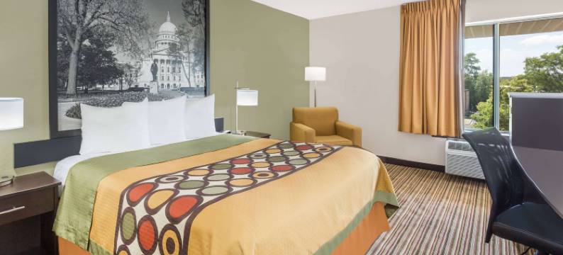 麦迪逊南速8酒店(Super 8 by Wyndham Madison South)图片