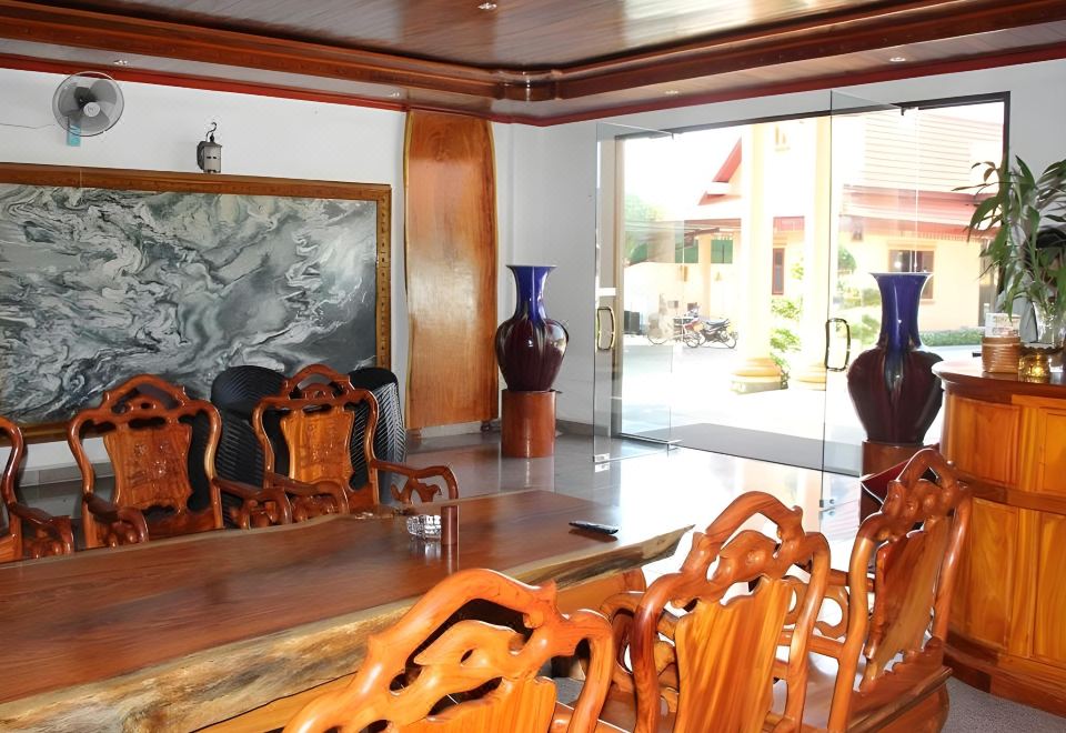 Mittaphap Hotel Luangprabang Hotel Overview