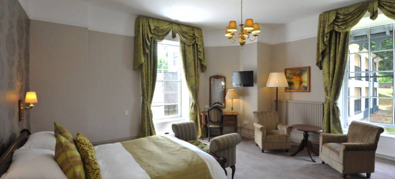 威河畔罗斯皇家酒店 - 格林国王旅馆(Royal Hotel by Greene King Inns)图片