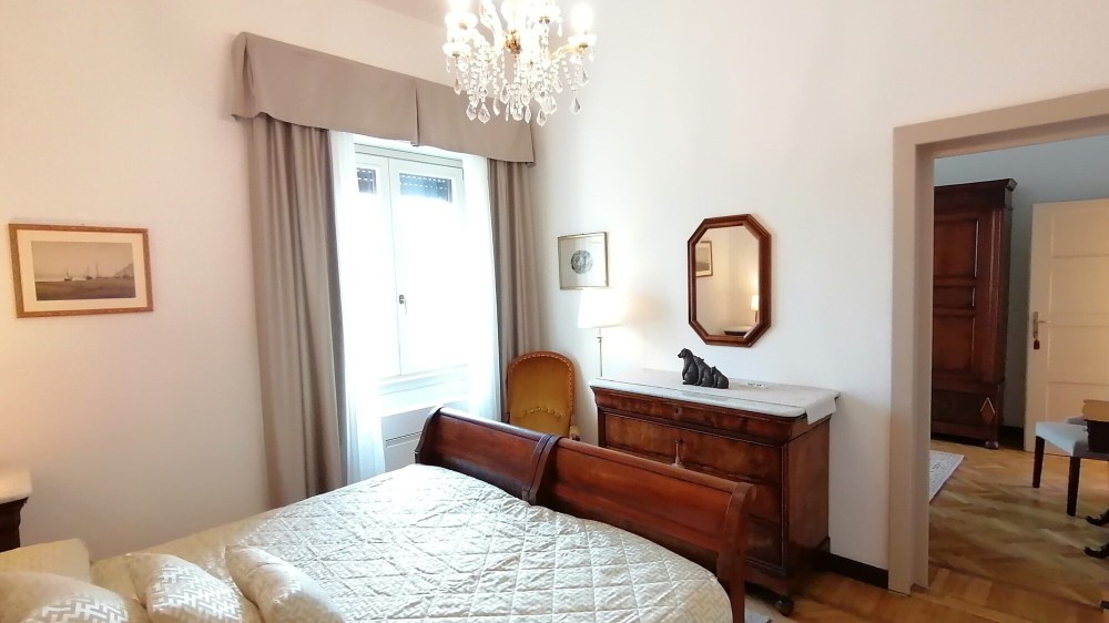 Villa Paradiso Over view