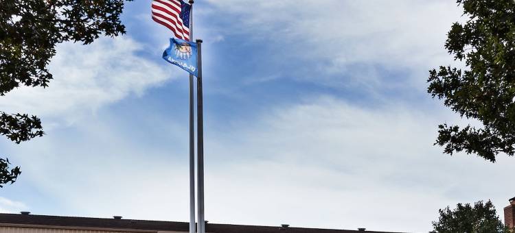 凯隆波因特酒店(Clarion Pointe OKC Airport)图片