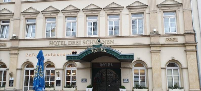 三只天鹅酒店(Hotel Drei Schwanen - Ristorante Due Fratelli)图片